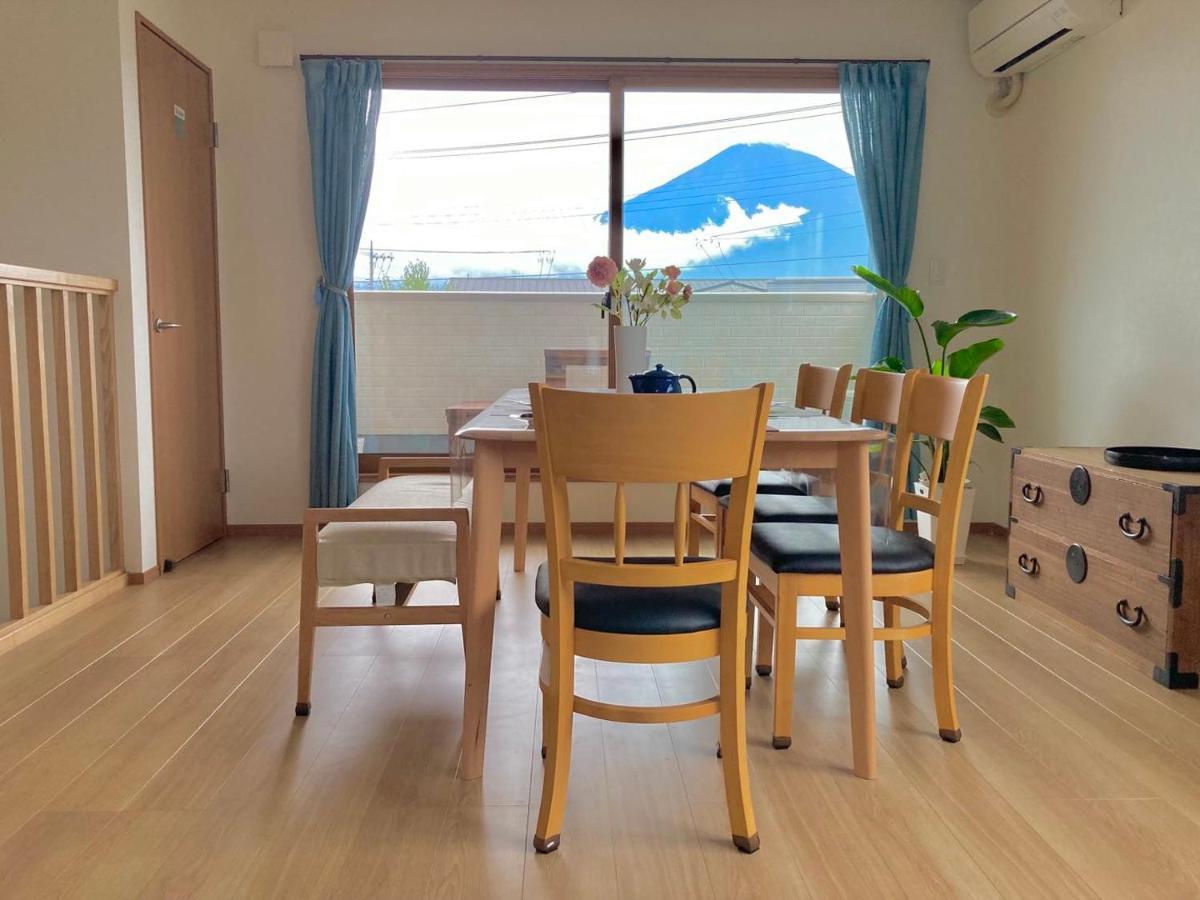 宝栄villas House A棟b棟 Fudžikawagučiko Exteriér fotografie