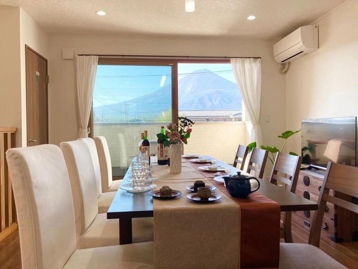 宝栄villas House A棟b棟 Fudžikawagučiko Exteriér fotografie